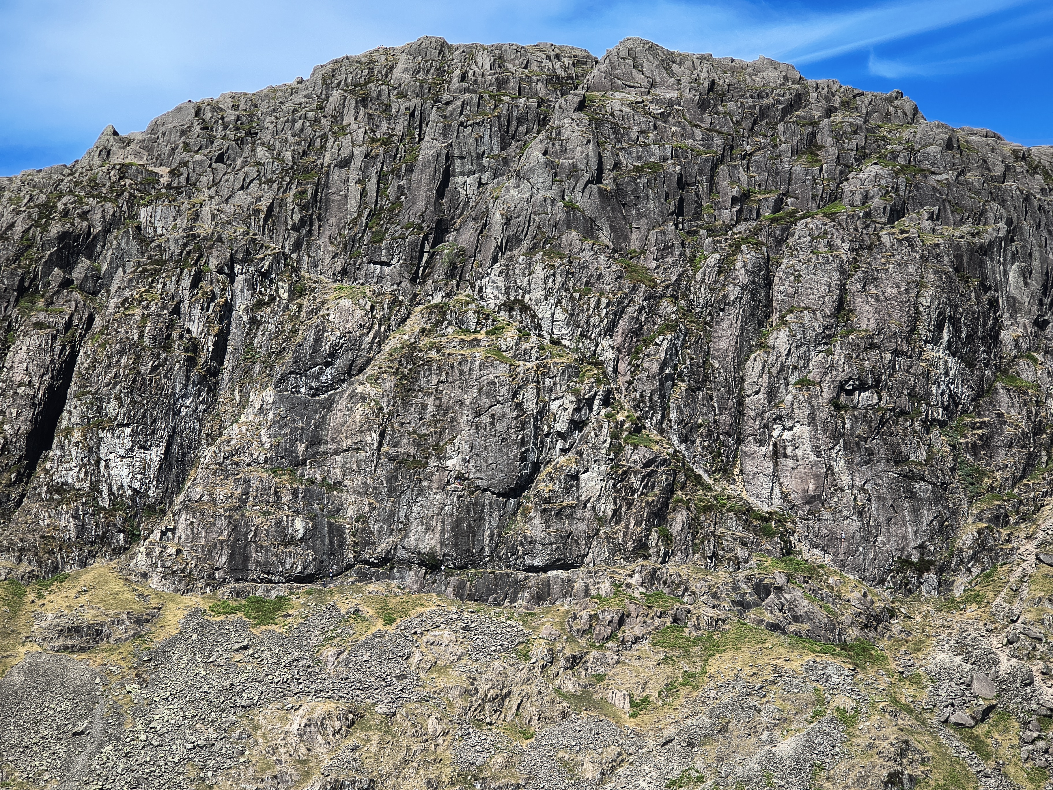Langdale Pikes - Image 16, May 21, 2025